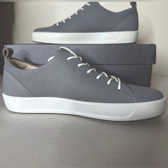 NIB ECCO Dove Gray Sneakers - Picture 1 of 5